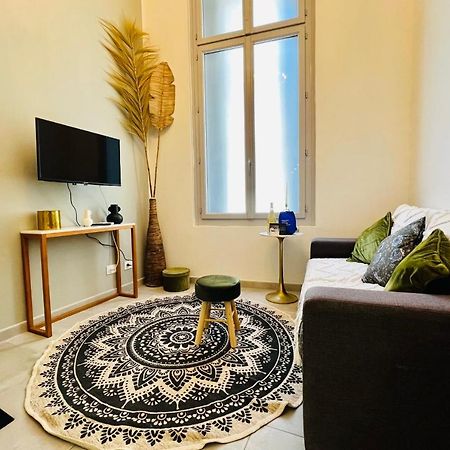 Le Delice - Coeur De Ville Climatiser Nimes Ngoại thất bức ảnh